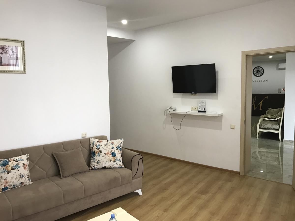 Hotel Marseille Батумі Екстер'єр фото