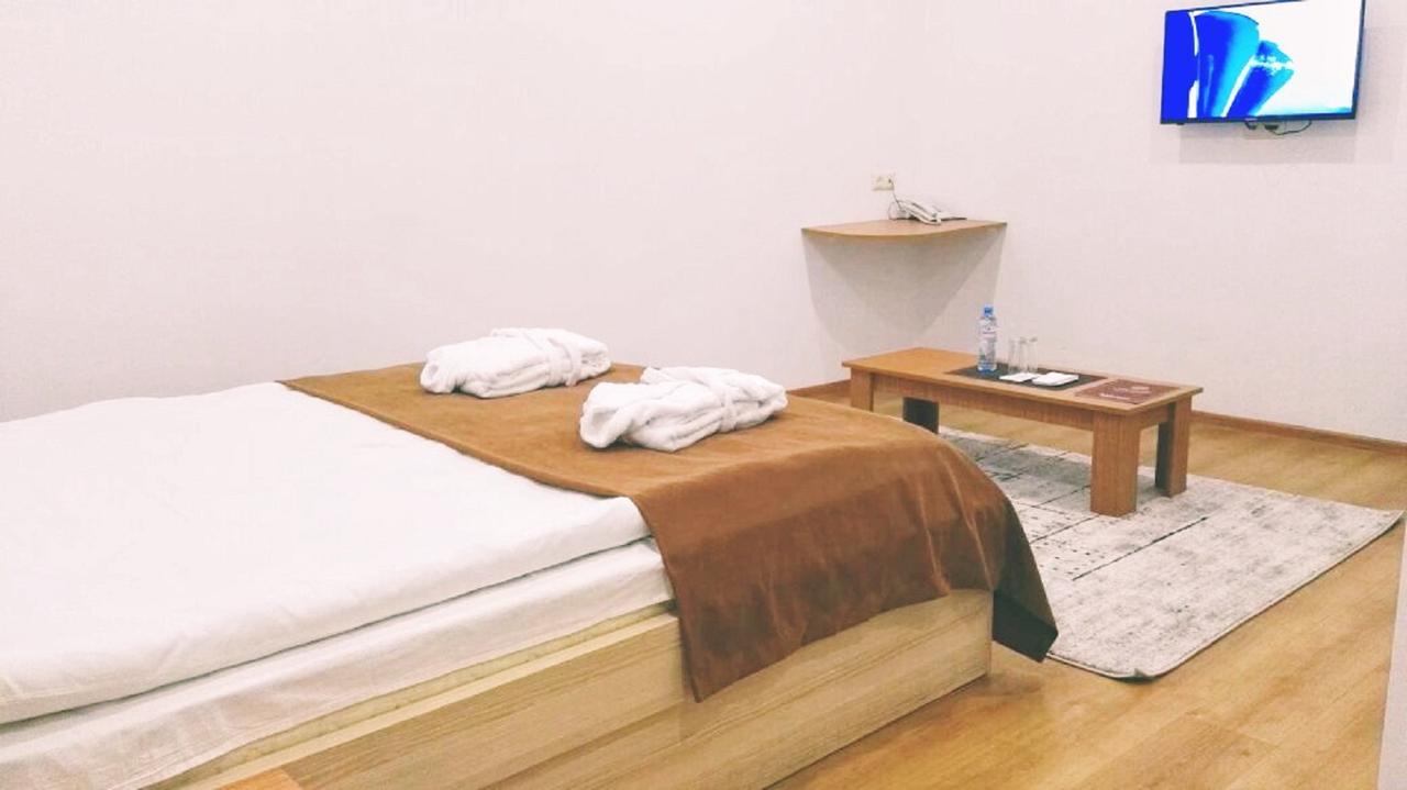Hotel Marseille Батумі Екстер'єр фото